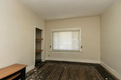 125 E Harding Rd, Springfield, OH 45504 photo 6