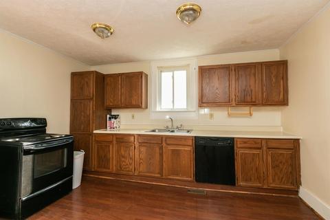 125 E Harding Rd, Springfield, OH 45504 photo 10