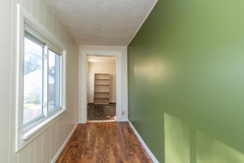 125 E Harding Rd, Springfield, OH 45504 photo 4