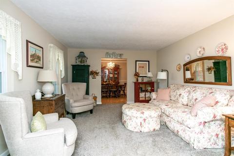 254 Marbella Ave, Springfield, OH 45502 photo 6