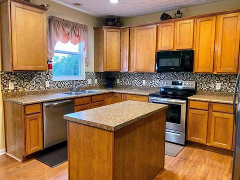 2282 E Murphy Ln, Troy, OH 45373 photo 12