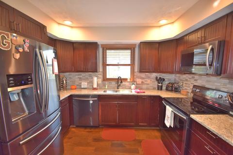 1859 Fox Ridge Dr, Springfield, OH 45503 photo 18