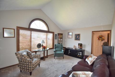 1859 Fox Ridge Dr, Springfield, OH 45503 photo 6