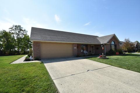 1859 Fox Ridge Dr, Springfield, OH 45503 photo 2