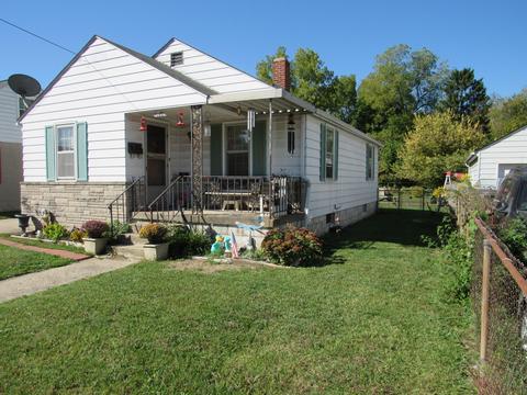1015 N Burnett Rd, Springfield, OH 45503 photo 2