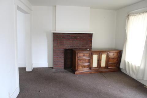1745-1747 Clifton Ave, Springfield, OH 45505 photo 7