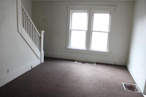 1745-1747 Clifton Ave, Springfield, OH 45505 photo 9