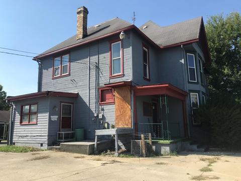 1104 S Limestone St, Springfield, OH 45505 photo 1