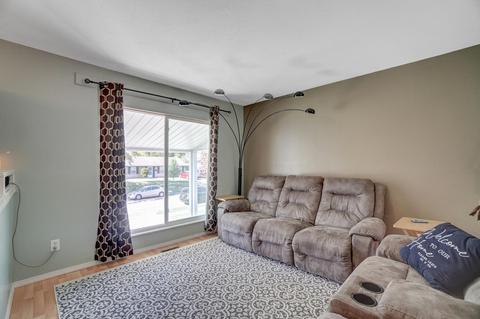 3216 Vineyard St, Springfield, OH 45503 photo 6