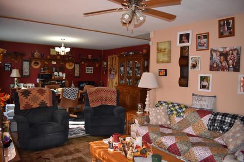 2018 Memorial Dr, Springfield, OH 45505 photo 4