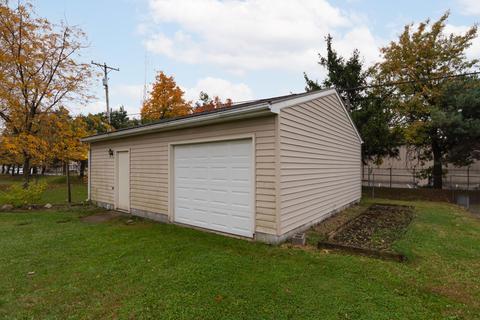 2325 Apache Dr, Sidney, OH 45365 photo 9