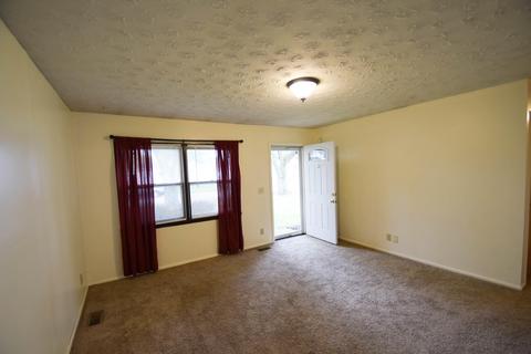 518 Monaco Dr, Springfield, OH 45506 photo 2