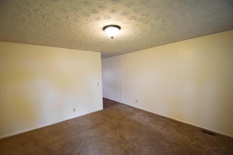 518 Monaco Dr, Springfield, OH 45506 photo 4