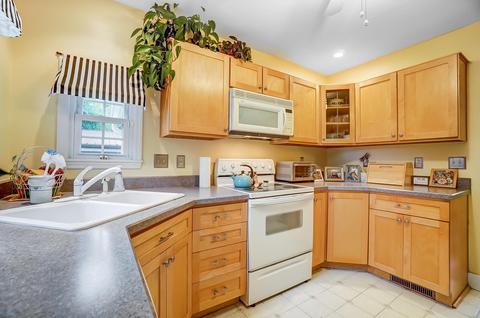 303 Dover Rd, Springfield, OH 45504 photo 15