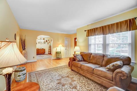 303 Dover Rd, Springfield, OH 45504 photo 9