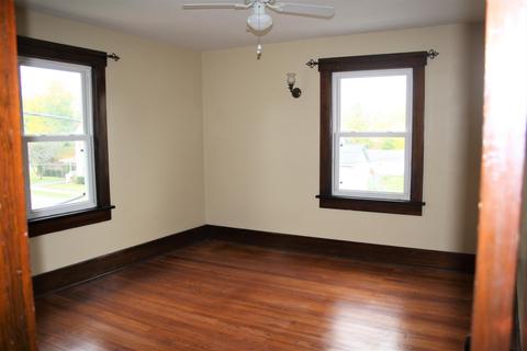 1011 W Pleasant St, Springfield, OH 45506 photo 17