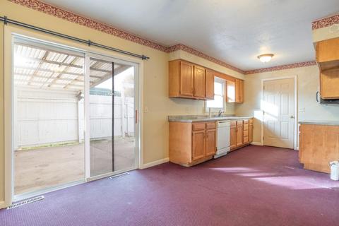 207 E Walnut St, Anna, OH 45302 photo 16