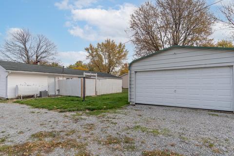 207 E Walnut St, Anna, OH 45302 photo 8