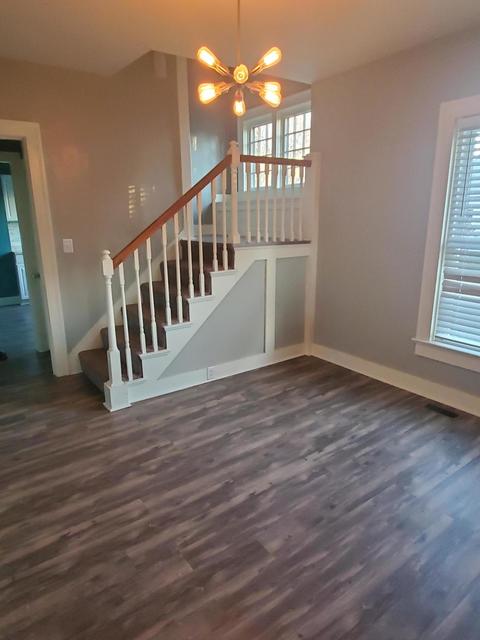 220 N Burnett Rd, Springfield, OH 45503 photo 2