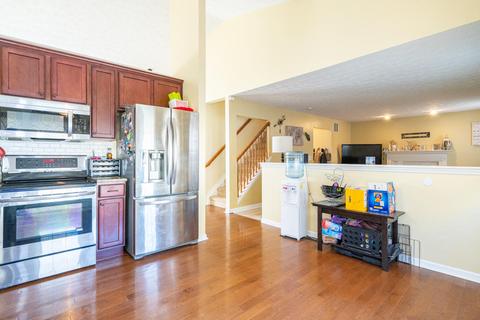1487 Farrington Dr, Dayton, OH 45420 photo 9