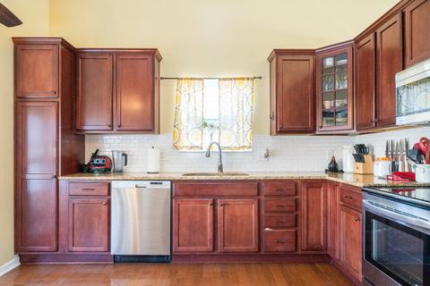 1487 Farrington Dr, Dayton, OH 45420 photo 5