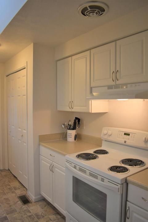 4426 E Ridgewood Rd, Springfield, OH 45503 photo 10