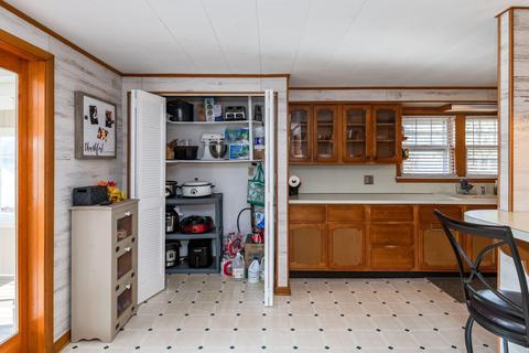 415 E Walnut St, Covington, OH 45318 photo 5