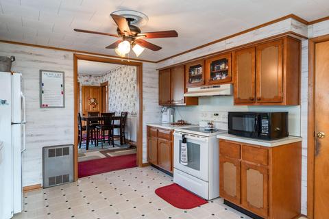 415 E Walnut St, Covington, OH 45318 photo 8
