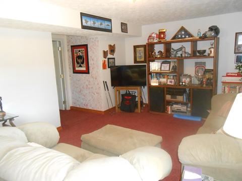 811 Eva Cir, Springfield, OH 45504 photo 36