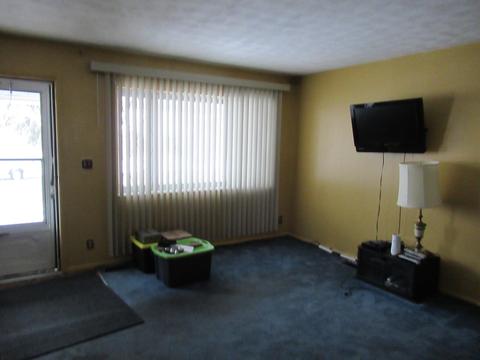 823 Montgomery Ave, Springfield, OH 45506 photo 2