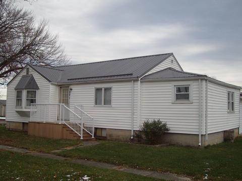 201 S Wayne St, Mendon, OH 45862 photo 3