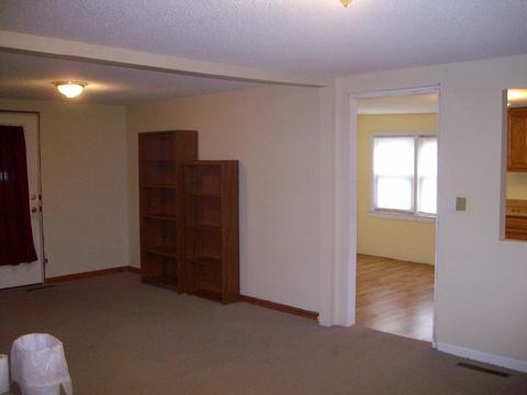 201 S Wayne St, Mendon, OH 45862 photo 4
