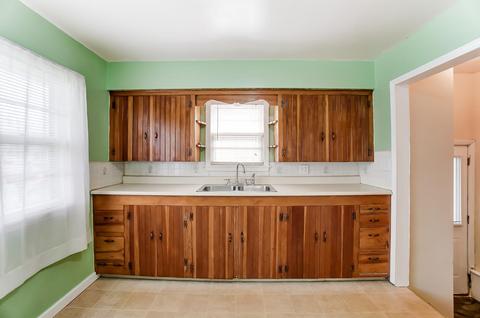 827 Lawnview Ave, Springfield, OH 45505 photo 8