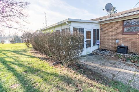 2638 Aberdeen Dr, Springfield, OH 45506 photo 7