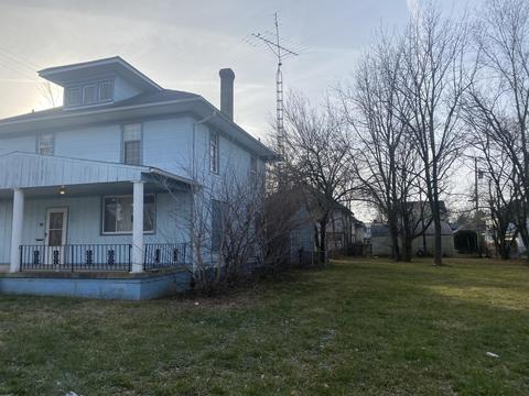 201 Oakwood Pl, Springfield, OH 45506 photo 2