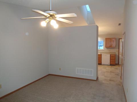 2210 Neon Ct, Springfield, OH 45503 photo 5