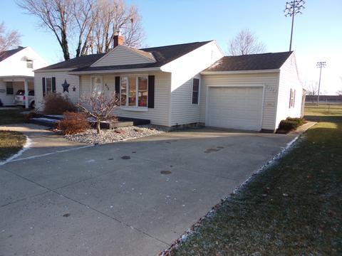 610 Willow St, Celina, OH 45822 photo 2