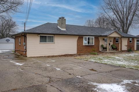 5075 Twitchell Rd, Springfield, OH 45502 photo 2