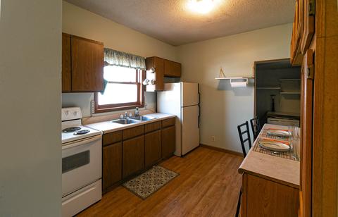 312 S Simon St, Ada, OH 45810 photo 6
