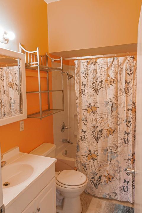 312 S Simon St, Ada, OH 45810 photo 8