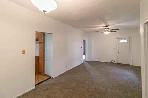 312 S Simon St, Ada, OH 45810 photo 3