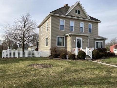 225 N Main St, Mendon, OH 45862 photo 2