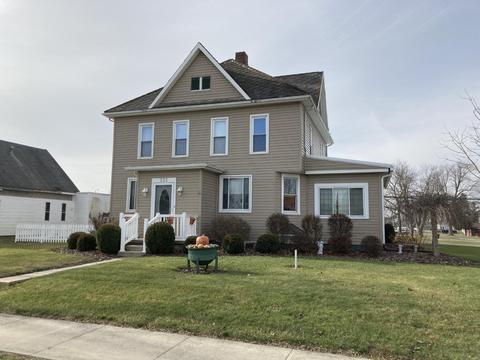 225 N Main St, Mendon, OH 45862 photo 4