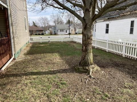 225 N Main St, Mendon, OH 45862 photo 13