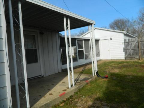 1026 Broadway St, Springfield, OH 45504 photo 3
