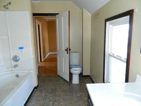 1026 Broadway St, Springfield, OH 45504 photo 17