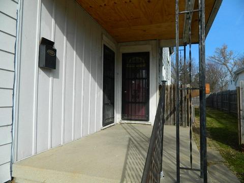 1026 Broadway St, Springfield, OH 45504 photo 2