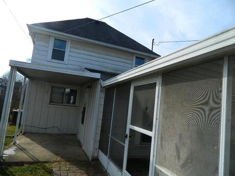 1026 Broadway St, Springfield, OH 45504 photo 4