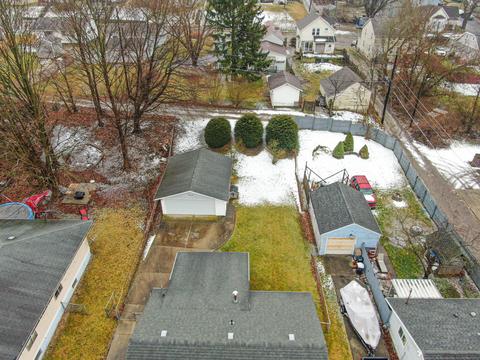 1571 Prospect St, Springfield, OH 45503 photo 2
