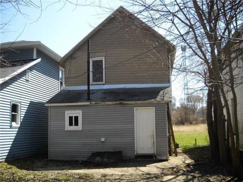 1043 Farlow St, Springfield, OH 45503 photo 9